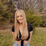 Abby Walter - @abbyssnails - Instagram