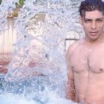 Abdullah Kiani - @abdullah_kiayni - Instagram