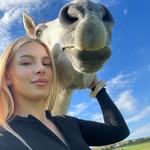 A - @abellafeldman - Instagram