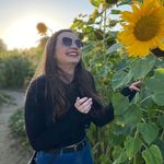 Chlo - @abel__rose - Instagram