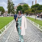 Abida Aziz - @abidaaziz - Instagram