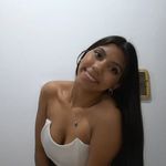 Abigail Avalos - @abiavalos356 - Instagram