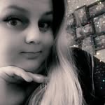 Abigail Chamberlain - @vampchick98 - Instagram