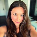 Abigail de Vries-Weller - @abigaildevriesweller - Instagram