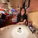 Abigail Dolan - @seventeenseams - Instagram