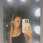 Abi Earle - Facebook