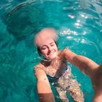 Abigail Tomaski - @abigail_tomaski - Instagram