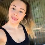 Abigail Wills - @abigailwills8888 - Instagram