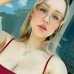 @abrah.amgrace - Instagram