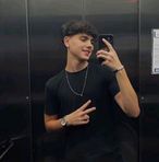 Abraham Mateo - Facebook