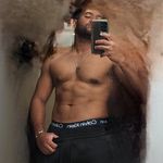 Abraham Tomas Huges - @abraham_t312 - Instagram