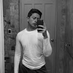Abraham Valle - @abraham_vlrs - Instagram