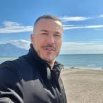 Abraham Walker - @abrahamwalker51 - Instagram