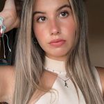 Abril Campos - @abrilcampoos - Instagram