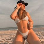 Abril Campos - @abrilcmps - Instagram