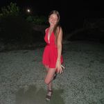 Abril Castillo - @abrilcastillo__ - Instagram