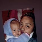 Abril Castro - Facebook