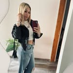 abril - @abrilchavez__ - Instagram