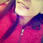 Abril Chavez - @abrilchavez16 - Instagram