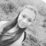 Abril chavez chavez - @abrilchavezchavez - Instagram