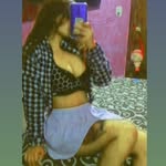 Abril Moreno - @abrilmoreno985 - Instagram