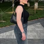 Abril Perez - Facebook