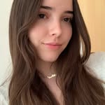 Abril Puigpinós - @abril_puigpi - Instagram
