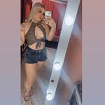 Abril Silva - @abrilsilvaf - Instagram