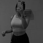 Abril Suarez - @_abrilsuarez_08 - Instagram
