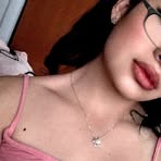 Abril Vargas - Facebook