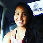 abril Velázquez - @abril.vela - Instagram