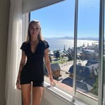 Abril Velazquez - @velazquezabril_ - Instagram