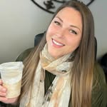 ada hull - @ada9595vn - Instagram