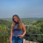 Ada Larsen - Facebook