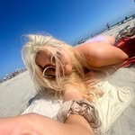Ada Zhou - @adazhou63 - Instagram