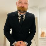 Adam John Ames 🏖 - @realtoradamames - Instagram