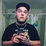@adam_arling666 - Instagram