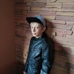 Adam Bella - @adambella0010 - Instagram