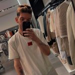 𝒜𝒹𝒶𝓂 𝐵𝓁𝒶𝒸𝓀𝓌𝑒𝓁𝓁 🏳️‍🌈🇬🇧 - @blackwell.adam - Instagram