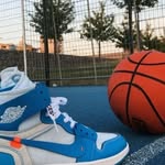 @adam_blazer_42 - Instagram
