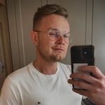 Adam B. - @adam.dentist - Instagram