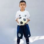 Adam C - @adamdinho_7 - Instagram
