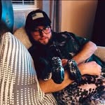 Adam Thomas - @adamearsing - Instagram