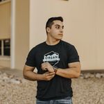 Adam Flores - @floresadam_22 - Instagram