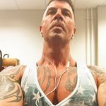 Adam Heß - @hess.adam - Instagram