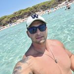 Zoli Lori - @adamlorand - Instagram