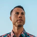 Adam Mager - @adaminthemoment - Instagram