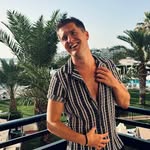 Adam McCabe - @adamlovesdesign - Instagram