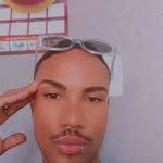 Adam Mitchell - @raellsantts - Instagram