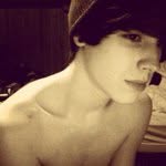 Adam Morphis - @bloodnotlove - Instagram